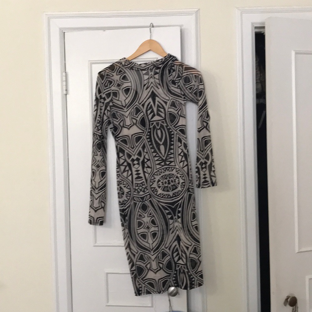Akira Dress Shell